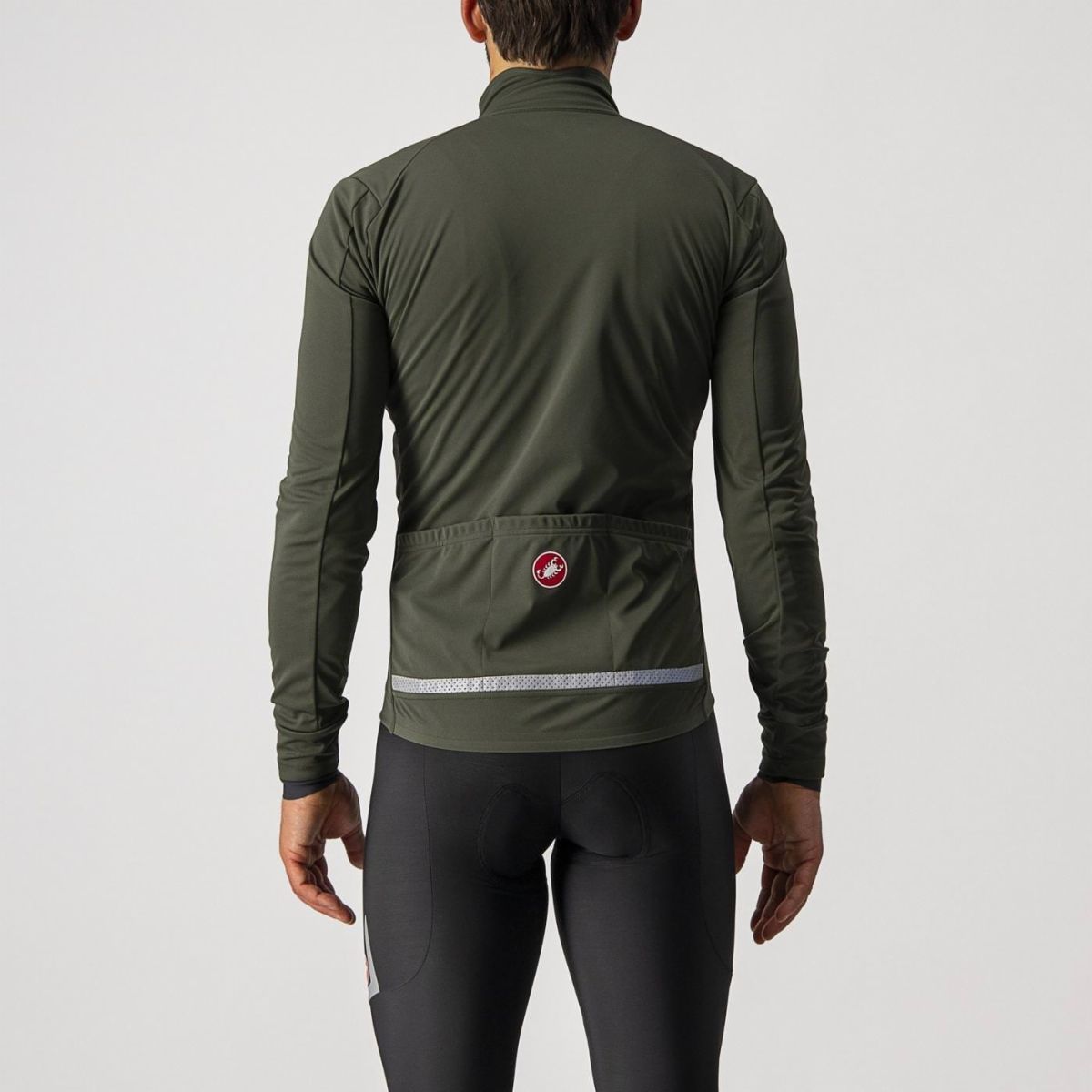 Review: Castelli GO Jacket – geaca de ciclism ideală pentru antrenamentele de iarnă (echilibru real între căldură și respirabilitate)