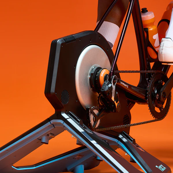 Zwift Cog & Click — merită upgrade-ul pentru indoor cycling?
